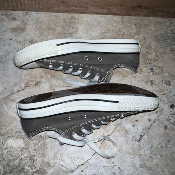 Converse Chuck Taylor All Star Sz 7W 5M Gray Canvas Low Top Shoes Sneaker Unisex - Picture 11 of 14